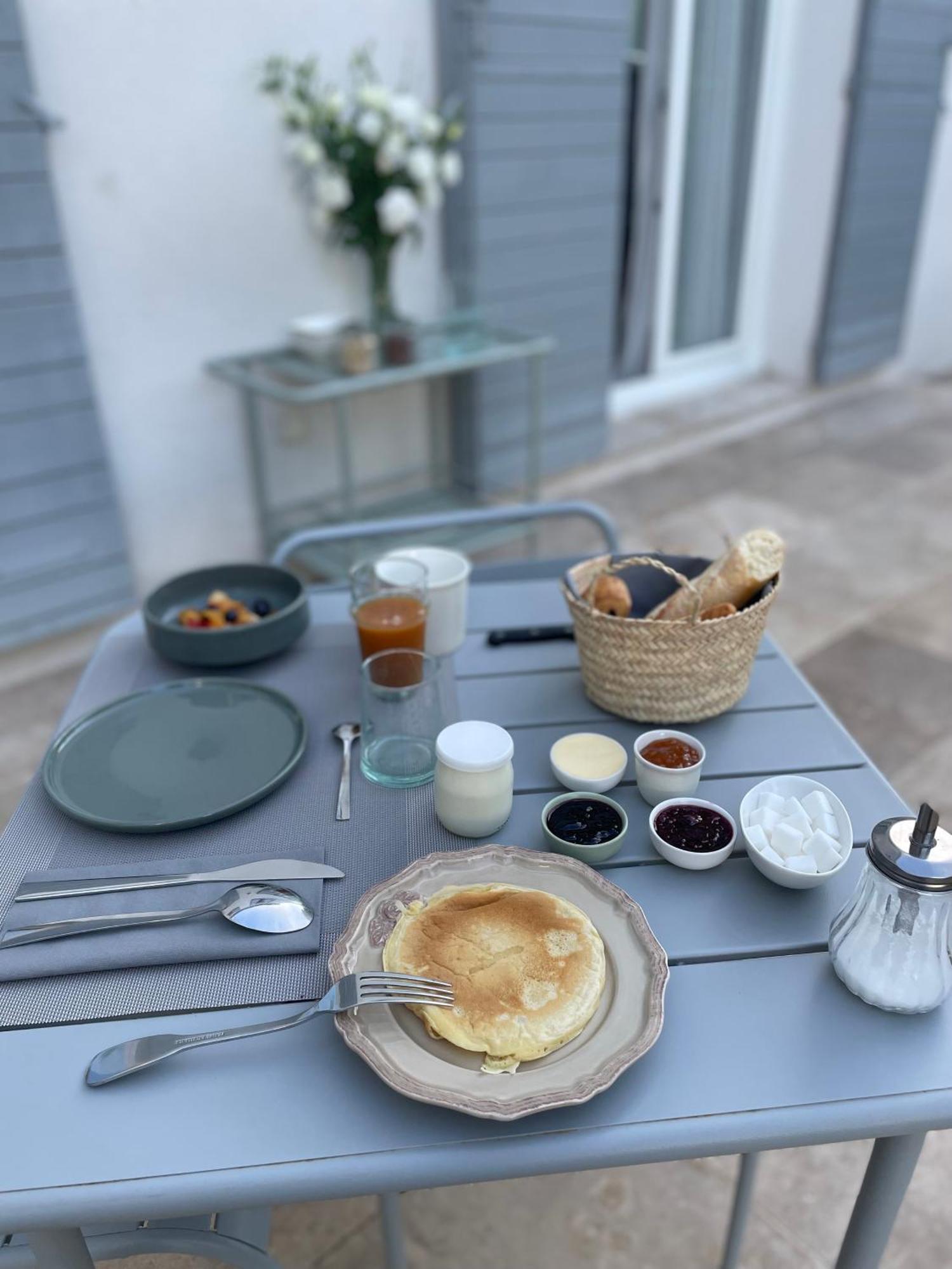 Bed and Breakfast La Bastide D'Alix Éguilles Esterno foto